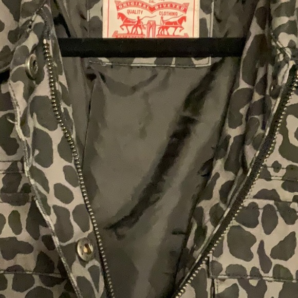 NWT Levi Strauss & Co Leopard print belted jacket/coat black/gray color size S - Picture 6 of 16
